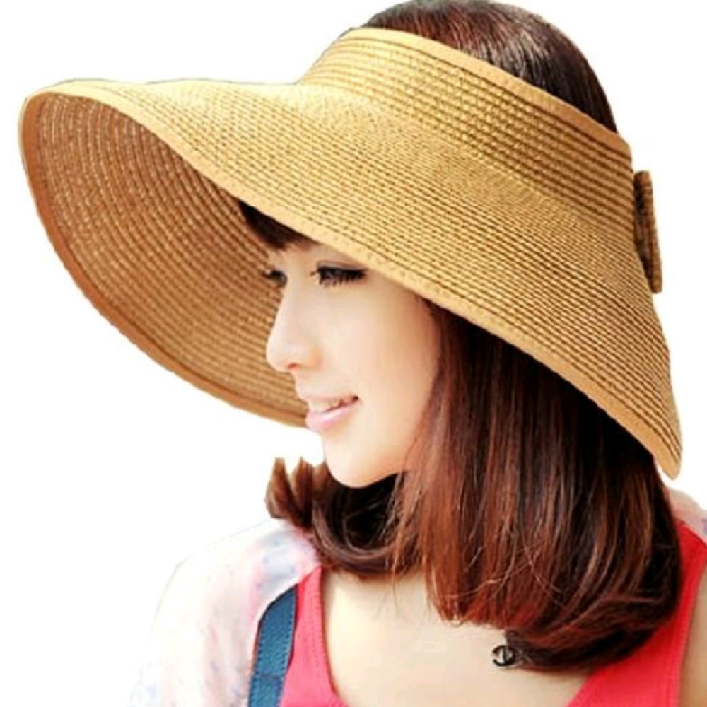 NWOT Foldable  Khaki Summer Straw Hat